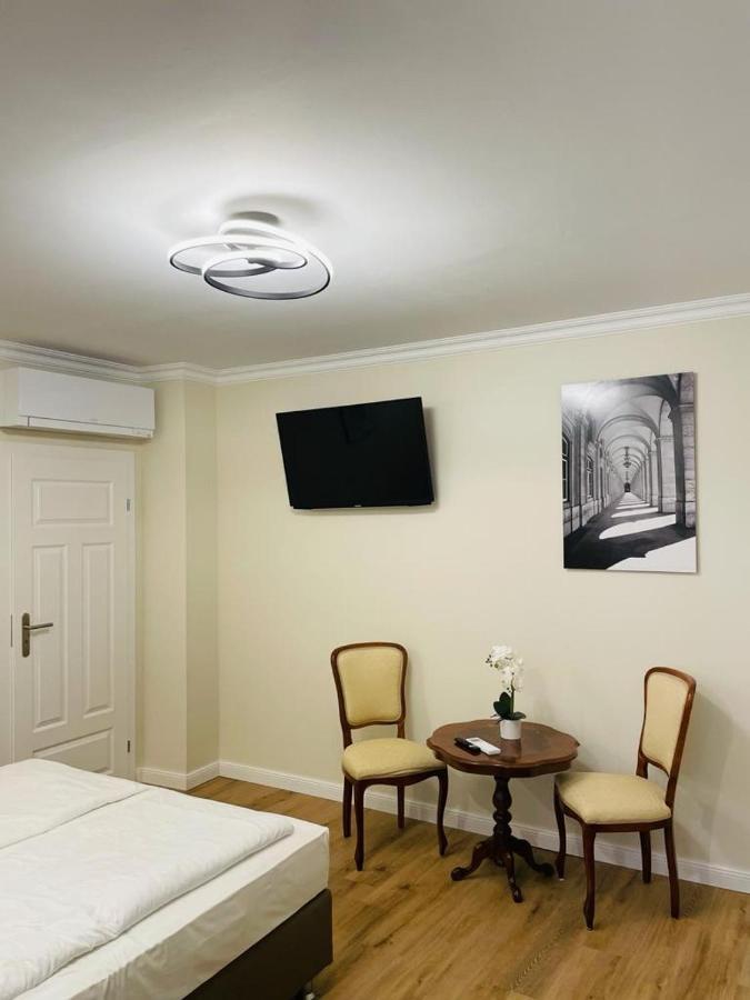 Reichel-Appartements Baden-Baden Bagian luar foto